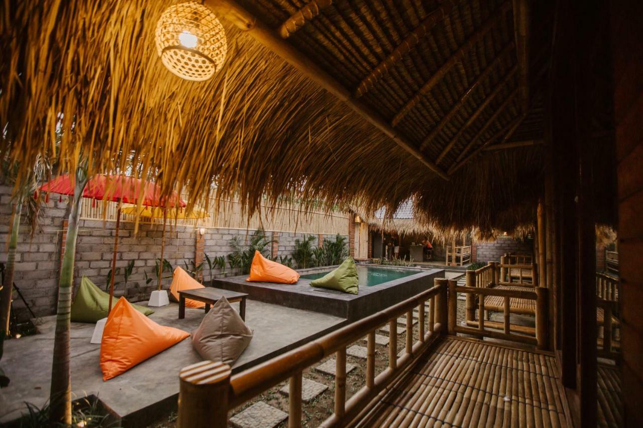 Hôtel The Umah Bamboo à Canggu Extérieur photo