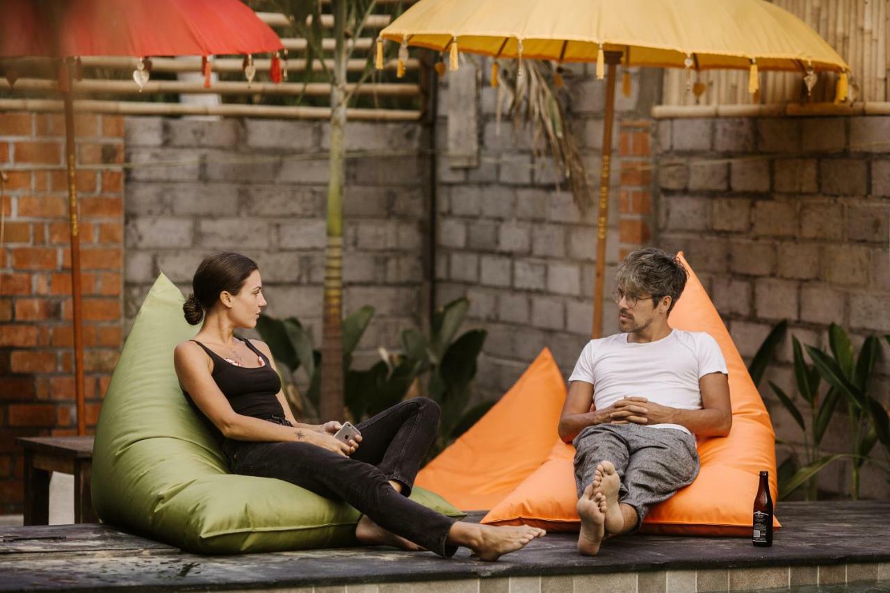 Hôtel The Umah Bamboo à Canggu Extérieur photo