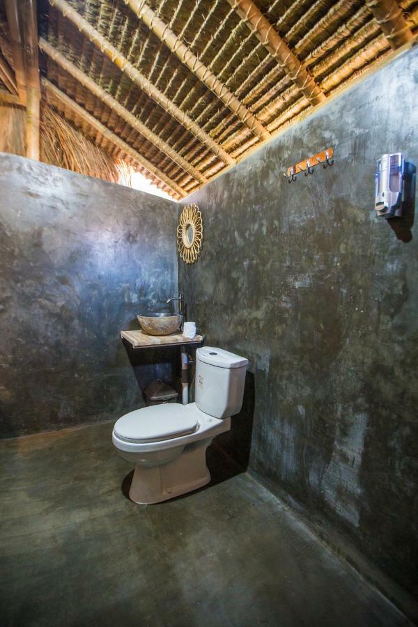 Hôtel The Umah Bamboo à Canggu Extérieur photo